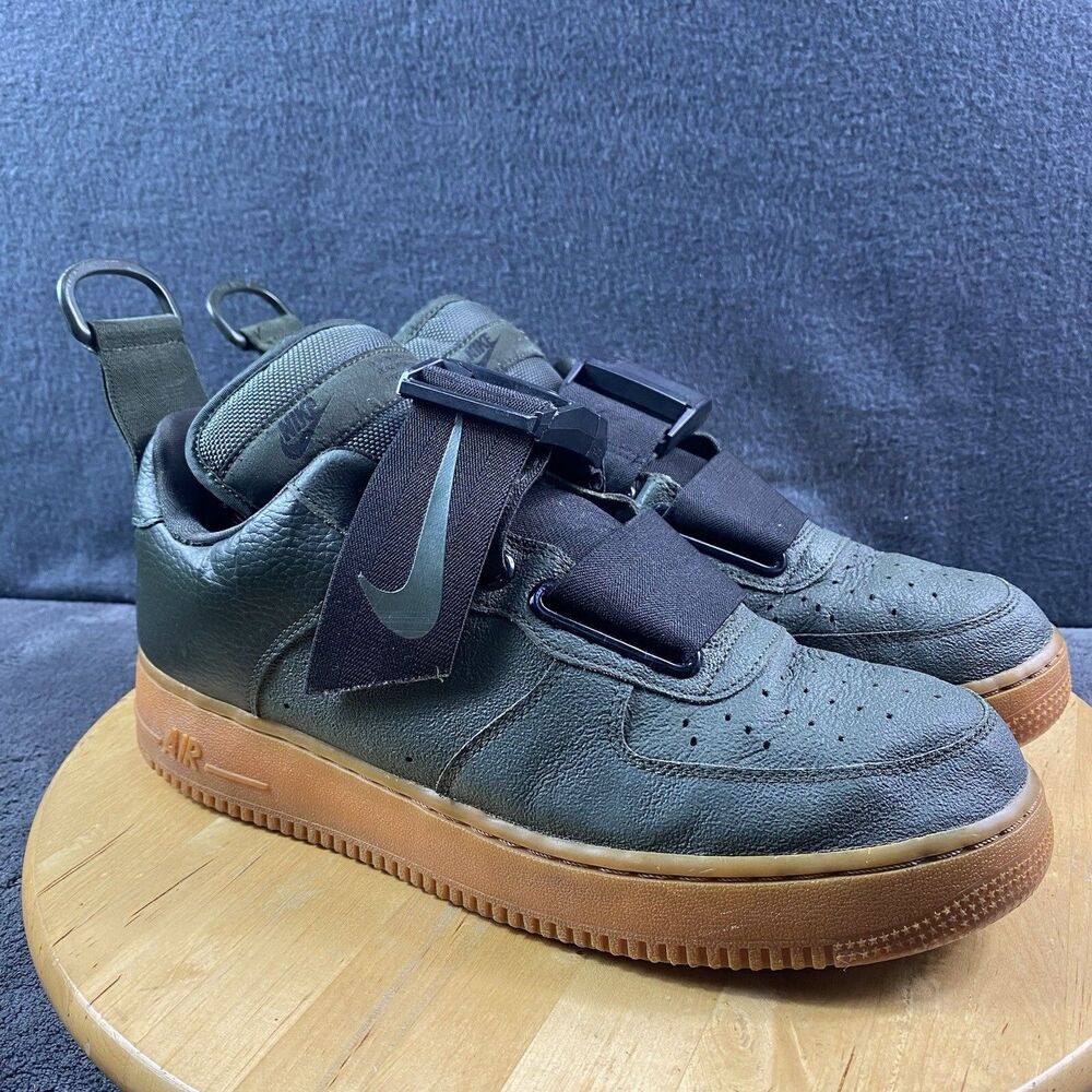 Nike Air Force1 Low Utility Sequoia Men 10.5 Hunter Green Gum Sole AF1 AJ7747300